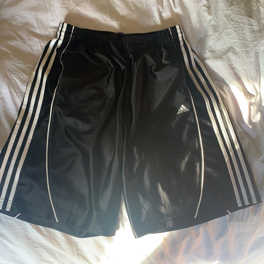 NWOT. Adidas shorts with three stripes, two side pockets adjustable waist Large